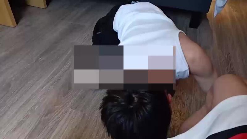 上海体育生肌肉调教巨根打桩勐操屁眼爽喷内射