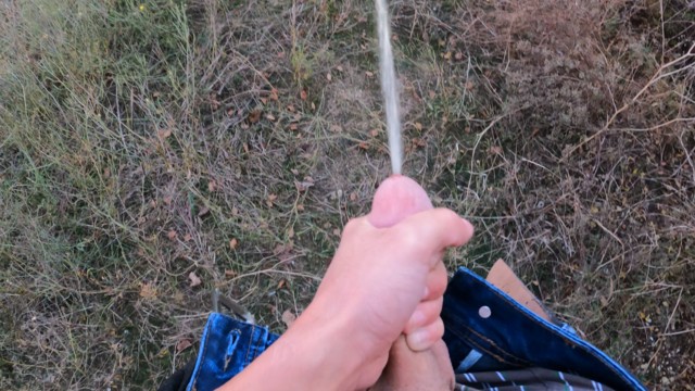 Teen Factory—可爱的18岁男孩无法控制小便 / 男性喷水器