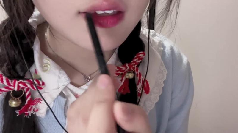 鱼小霜_口腔音+@:$口红_那个黑色的*=#是什么？