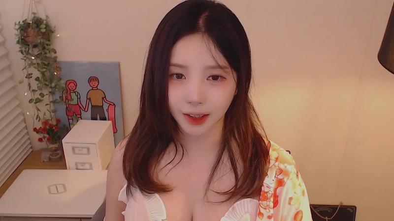 Yoonying  喝酒＋吃甜品