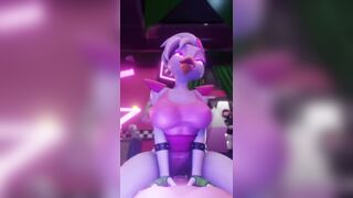 骑乘StuffBot粗鸡巴猛烈套弄