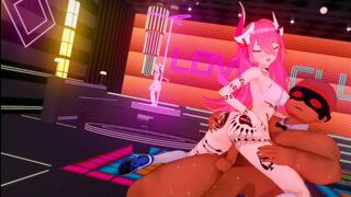 大屌用力插进萝莎莉娅穴里猛撞