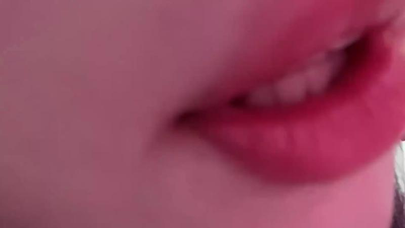 kk快睡觉  整理睫毛（lens liking）
