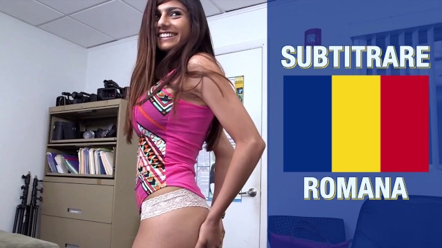 Mia Khalifa-我试着把一个橡胶物体插入我紧绷的屁股
