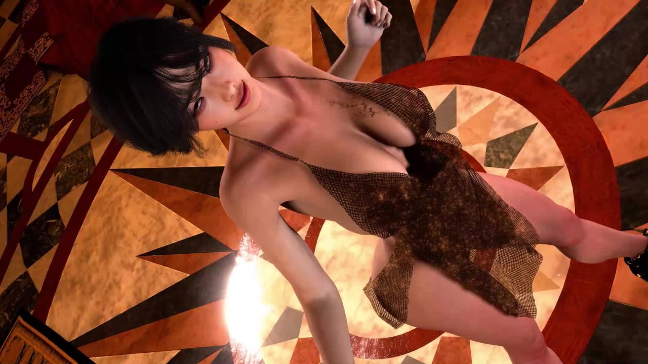 熟女脱衣舞胸前大幅起落