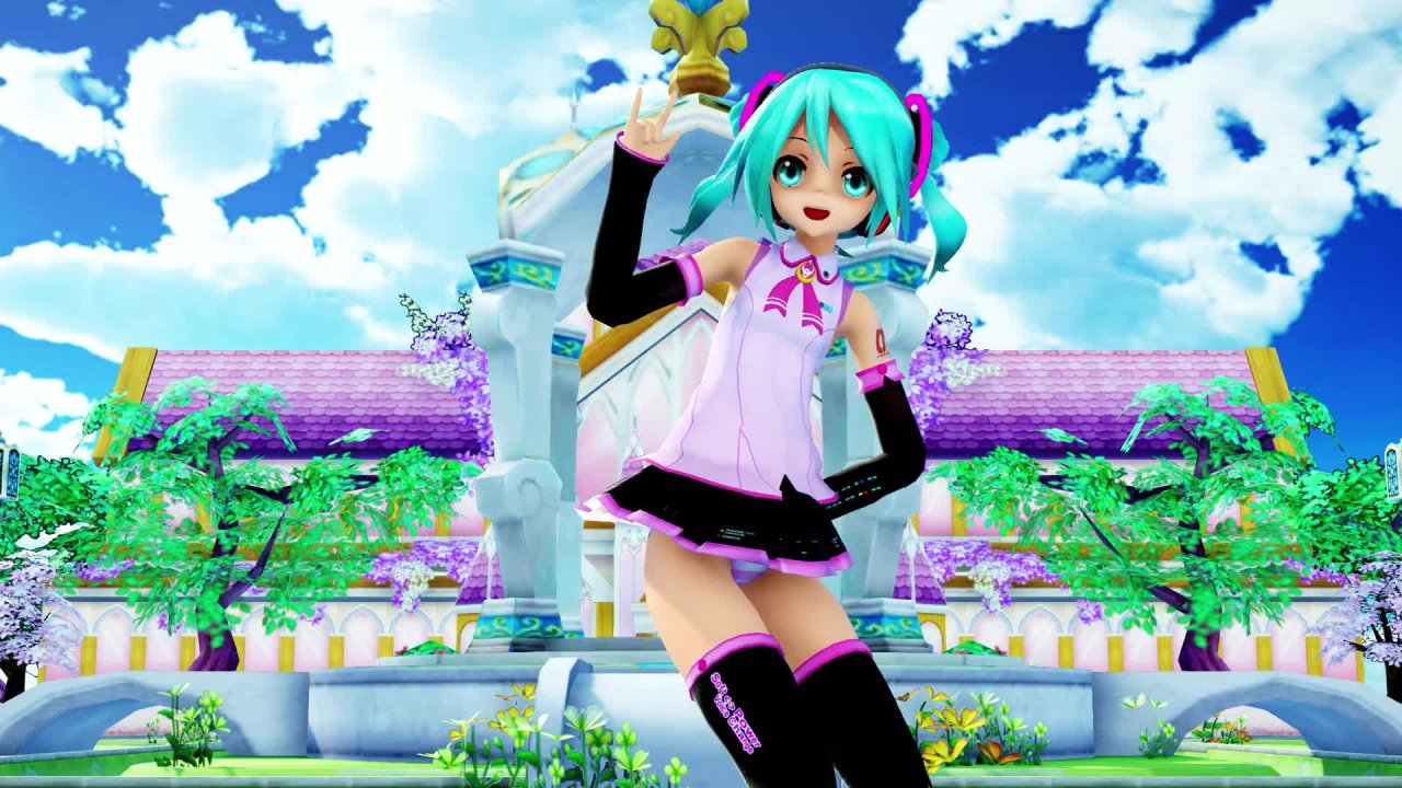 初音裙底若隐若现