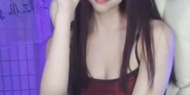 反差嫩模母狗奴性吞吐大肉棒服侍