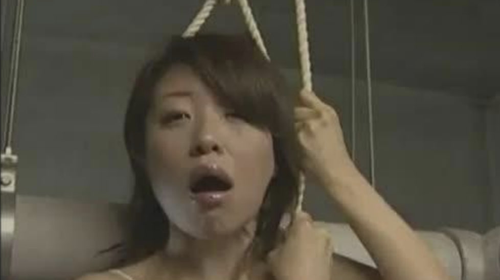 亚洲自我窒息自慰和喷