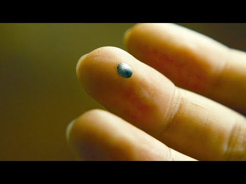 小伙划破了手，发现流出的血变成了水银，伤口还能自动愈合！《水银人》
