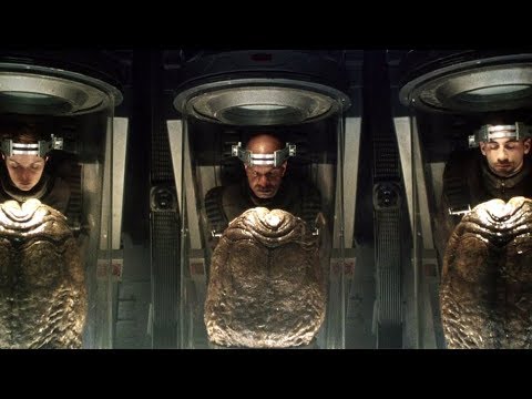 科学家成功培育异形与人类的结合体！6分钟看完科幻恐怖片《异形4》