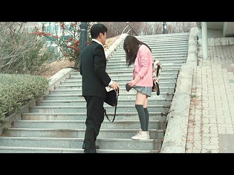女儿与爸爸互换身体，7天后才能恢复，这下尴尬了！《爸爸是女儿》