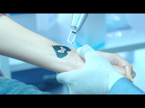 纹身师误把骨灰当墨水，纹在了女孩手上，却因此救了她两命！《游戏结束》