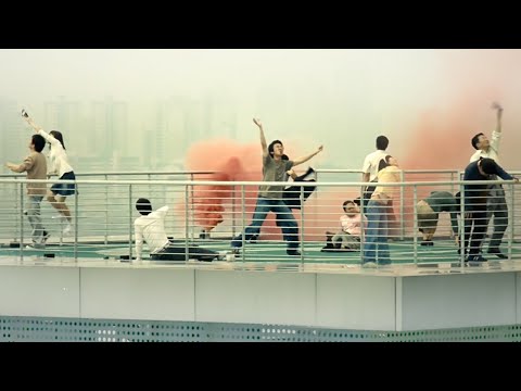 烂苹果内暗藏神秘病毒，男子随手扔掉，结果引发了巨大灾难！《人类灭亡报告书》