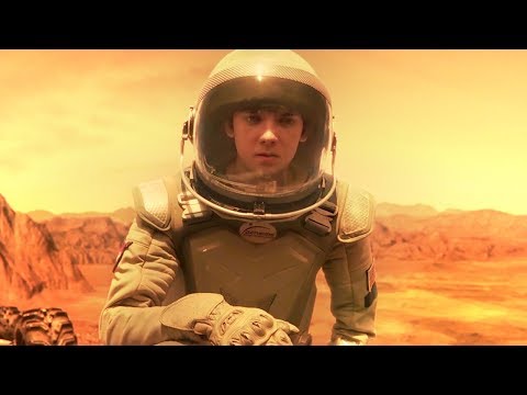 男孩出生在火星，16年后回地球找爸爸，可他却无法承受地球的重力！《回到火星》