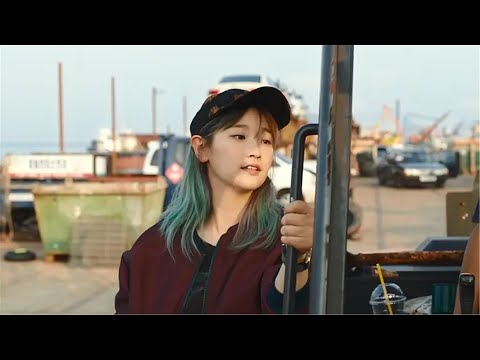 90后甜美女司机月入百万，一手车技无人能及，专接抢劫玩命活《特送》