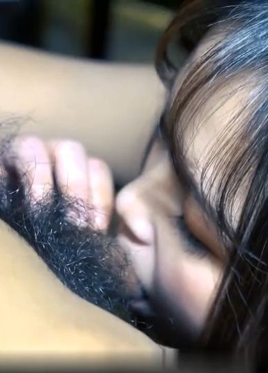 合法萝莉换上网眼装让男友无套肏翻！骚态全都录！