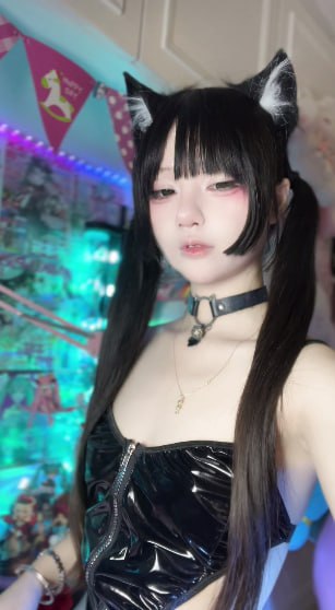 萝莉少女：2K提督定制 脸逼同框 跳蛋自慰