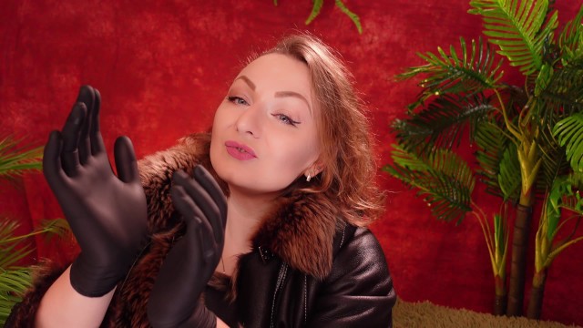 Arya Grander - 橡胶手套熟女 ASMR 诱惑