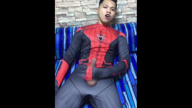 Jush Lee 穿着蜘蛛侠定制版手淫 - 复古手淫系列