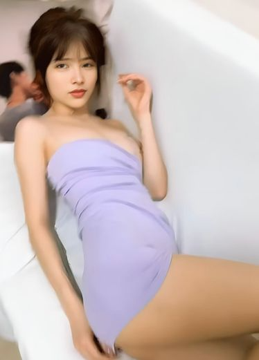 有个漂亮老婆在沙发？抱起来操先！