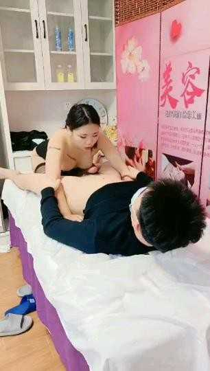 会所里后入狂操人妻少妇