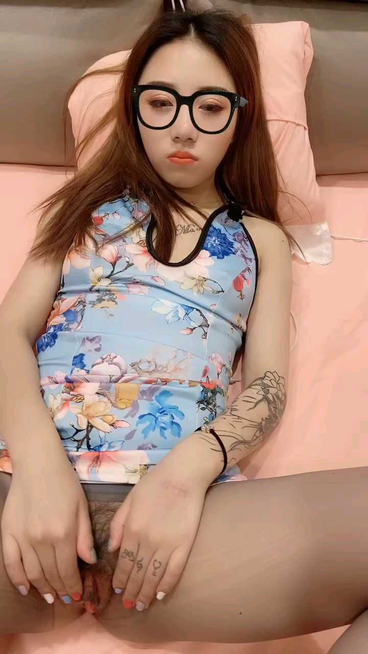 被小哥哥内射了好多 - 是小语呀