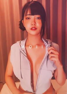 日系反差巨乳网红moii自慰流出