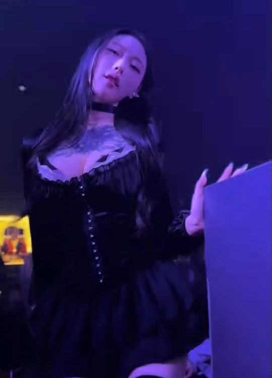 哪家酒吧 气愤组小姐这么顶的 介绍一下