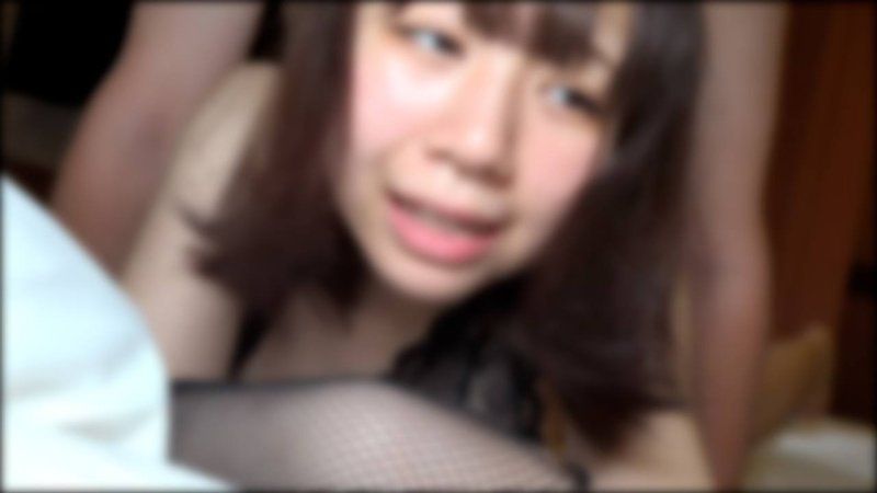 ♀200 和乡下女孩千佳酱(有阴毛)的迷你情色自拍中出。千佳酱在东京的梦想实现了吗。。。 FC2-PPV-4837330