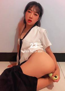 黑丝少女ol喜欢吃鸡巴