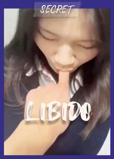情侣激情性爱视频流出 厕所啪啪香艳蜜臀 极深后入