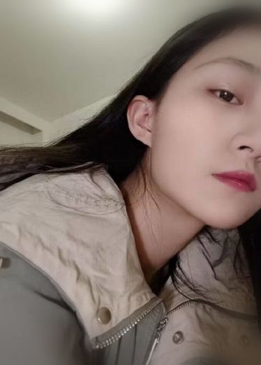 黑长直爱上肉棒的每一天