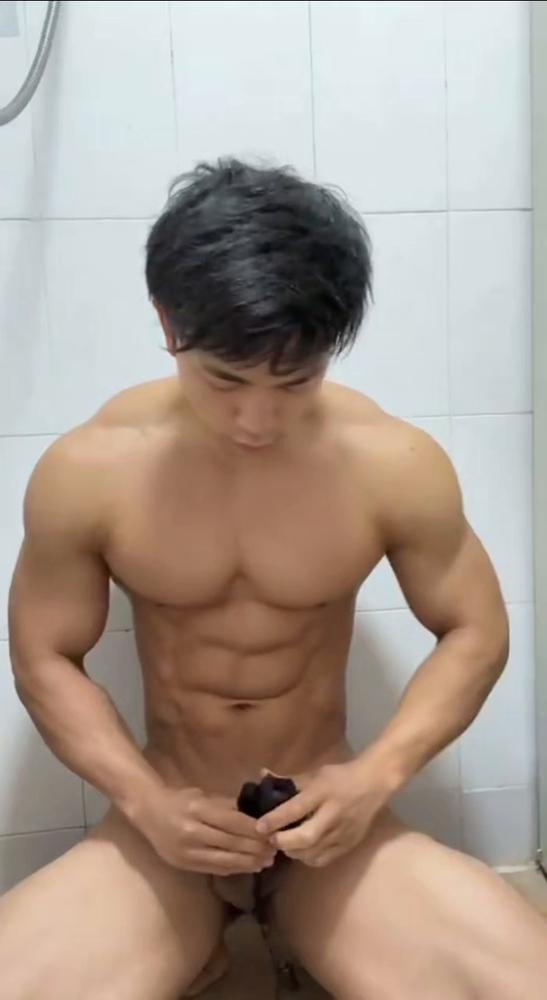 💪🏻肌肉猎人_肌肉男的自撸日记 阿祖2