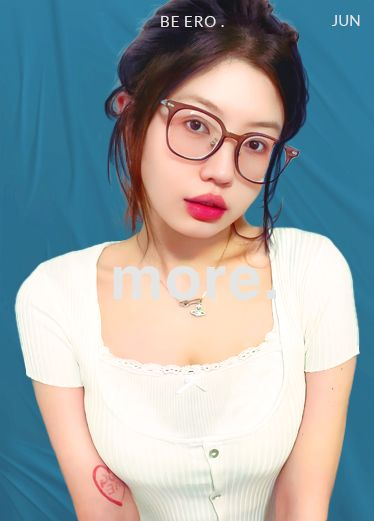 小兰兰 推特正点眼镜妹，真没想到她奶子这么大！