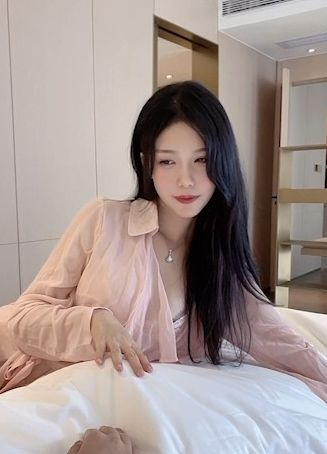 【极品女神❤️强推】火爆高颜值网红美女【抖娘利世】定制新作《清晨女友唤醒》模拟口活爱爱_舔的麻酥酥
