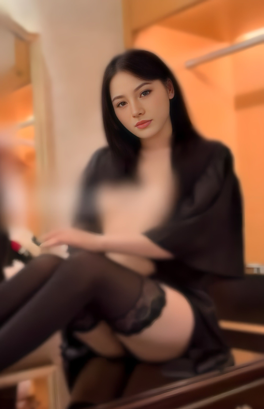 极品黑丝好身材,被艹时好骚