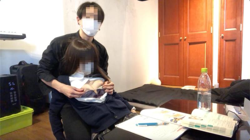放学后在做家庭作业，和大哥哥在家爱爱【18yo JAPANESE SCxOOL GIRL RIN】