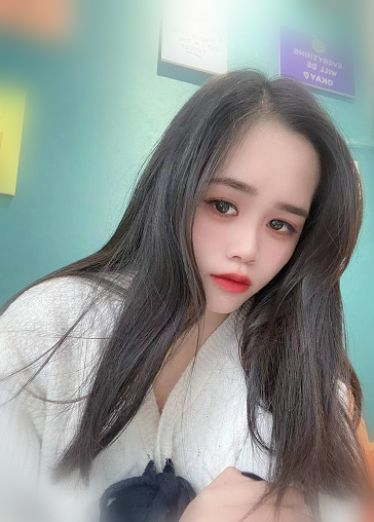 鸡巴草不爽自己捏住奶子高潮