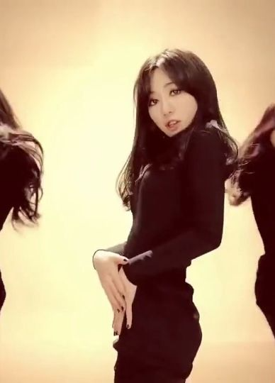 韩国PM用所有女人的淫叫声谱出一首美妙流行乐
