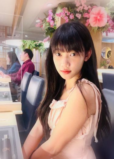 你们的高颜值女神被操的淫荡表情