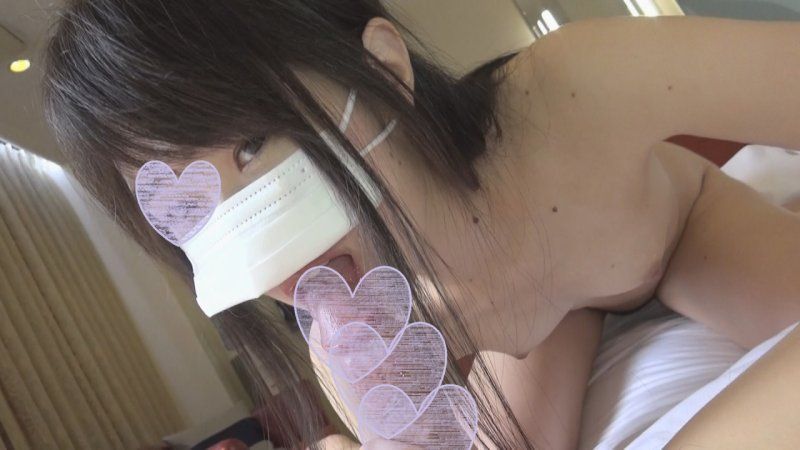 【个人拍摄】清纯又温顺的背德纤细美人妻里香小姐无套中出解禁套组 FC2-PPV-4779732