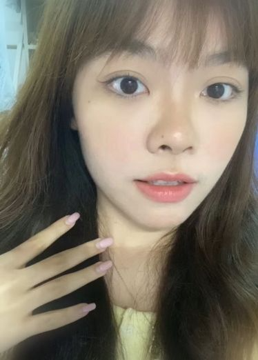 大学生女友穿着女仆装后入被操的娇喘连连