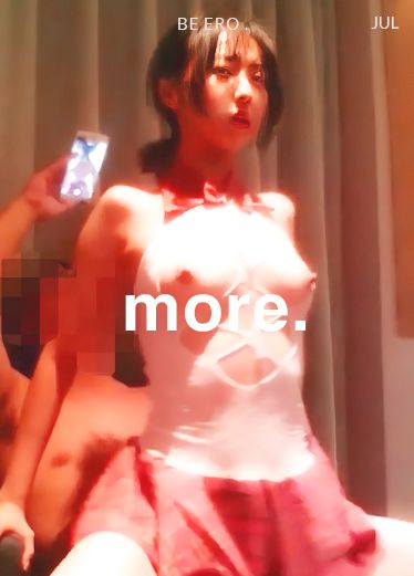 千人斩约炮 高颜质美女沙发摇一摇在换床上尽情爱爱