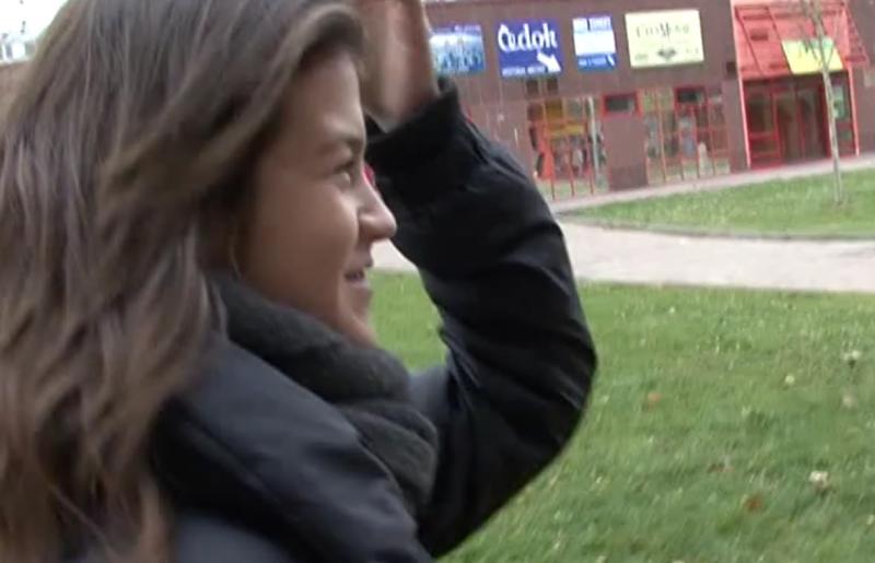 【捷克街头】072商场搭讪美女邀请到家里各种姿势