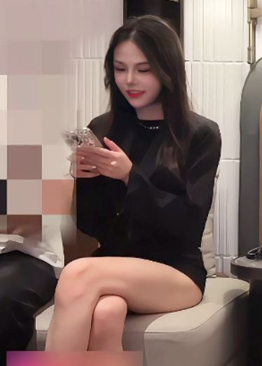 【约第一个操受不了跑了，换了一个有爱聊人生的19岁女孩】这女孩问：我有纹身你不介意吧？