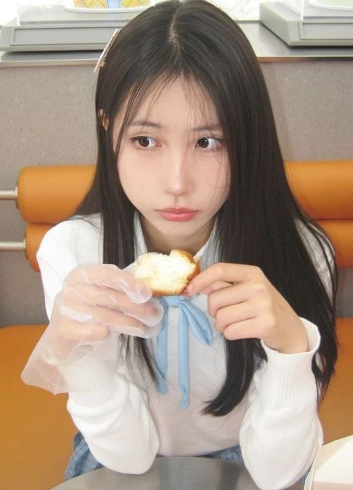 邻家女孩努力身上口活，吞吐感可爱了