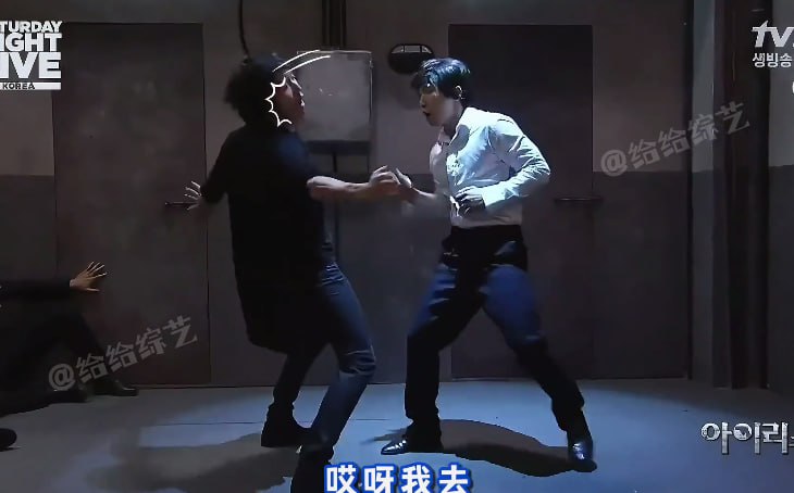 韩国搞笑综艺 演员的自我修养，小群演也有大明星的梦