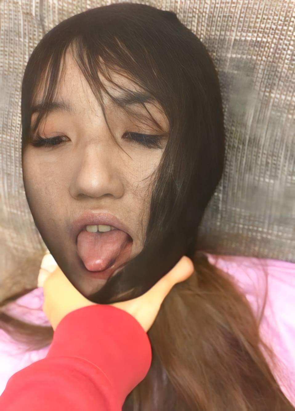 【云盘高质露脸泄密】，美院拜金，高颜值小姐姐，沦为富家少爷性宠，户外野战，黑丝啪啪，商场换衣间性爱