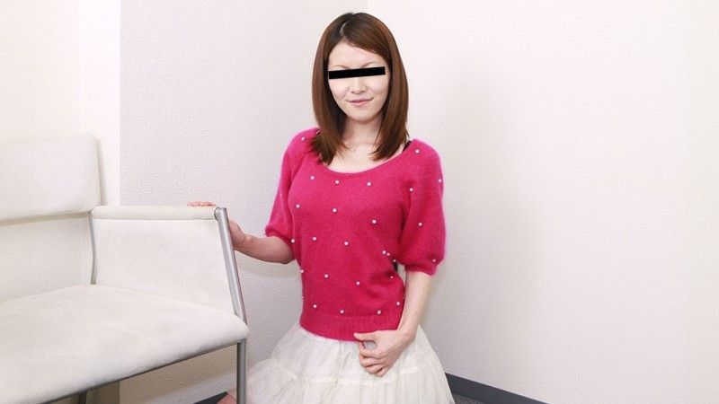 亲生女儿雾岛安娜在试衣间与服饰店员发生原始性行为 10musume_081624_01