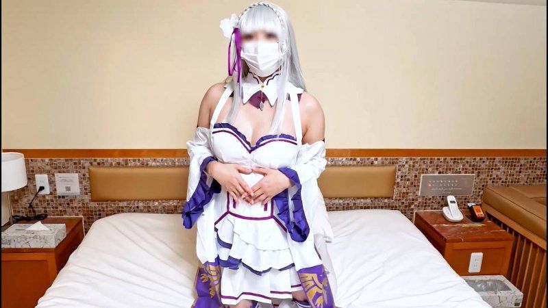 【无码】超可爱的天使级艾米莉亚酱一边颤抖腰部一边高潮到不行的大量中出情色自拍影像！热爱做爱的大屁股角色扮演者认真高潮！ FC2-PPV-4798406